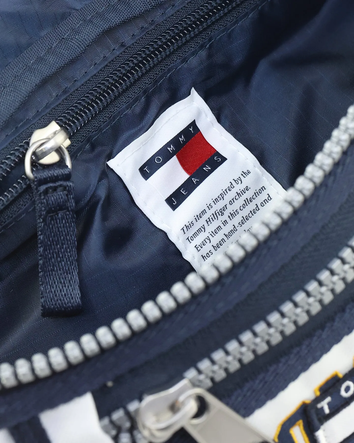 Tommy Jeans Heritage Bum Bag Ecru